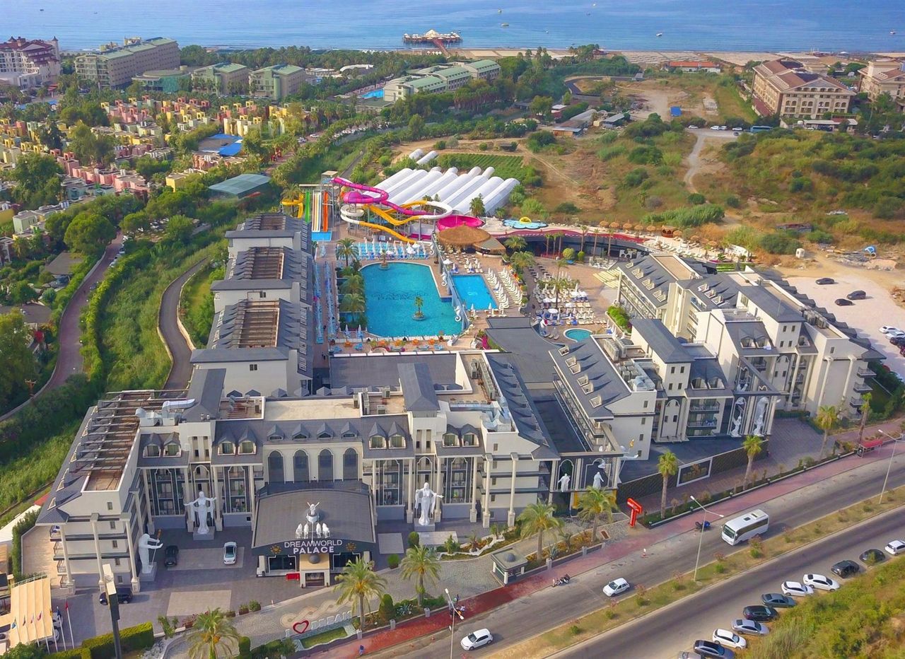 Dream World Palace (ex. Crystal Sunhill Resort & Spa) — фото 2