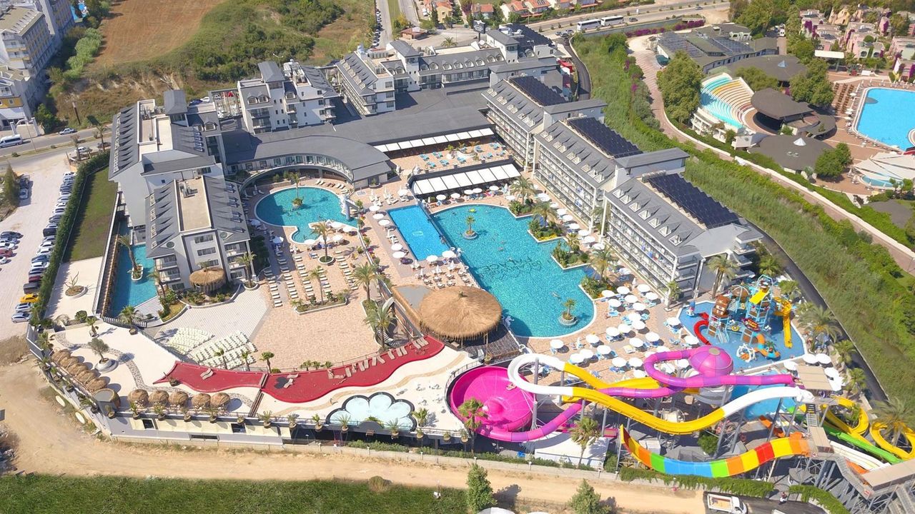 Dream World Palace (ex. Crystal Sunhill Resort & Spa) — фото 3