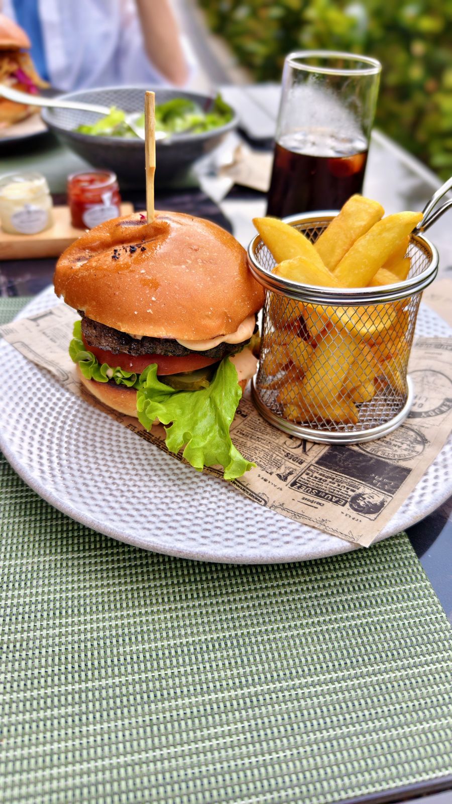 Обед в B&B Burger